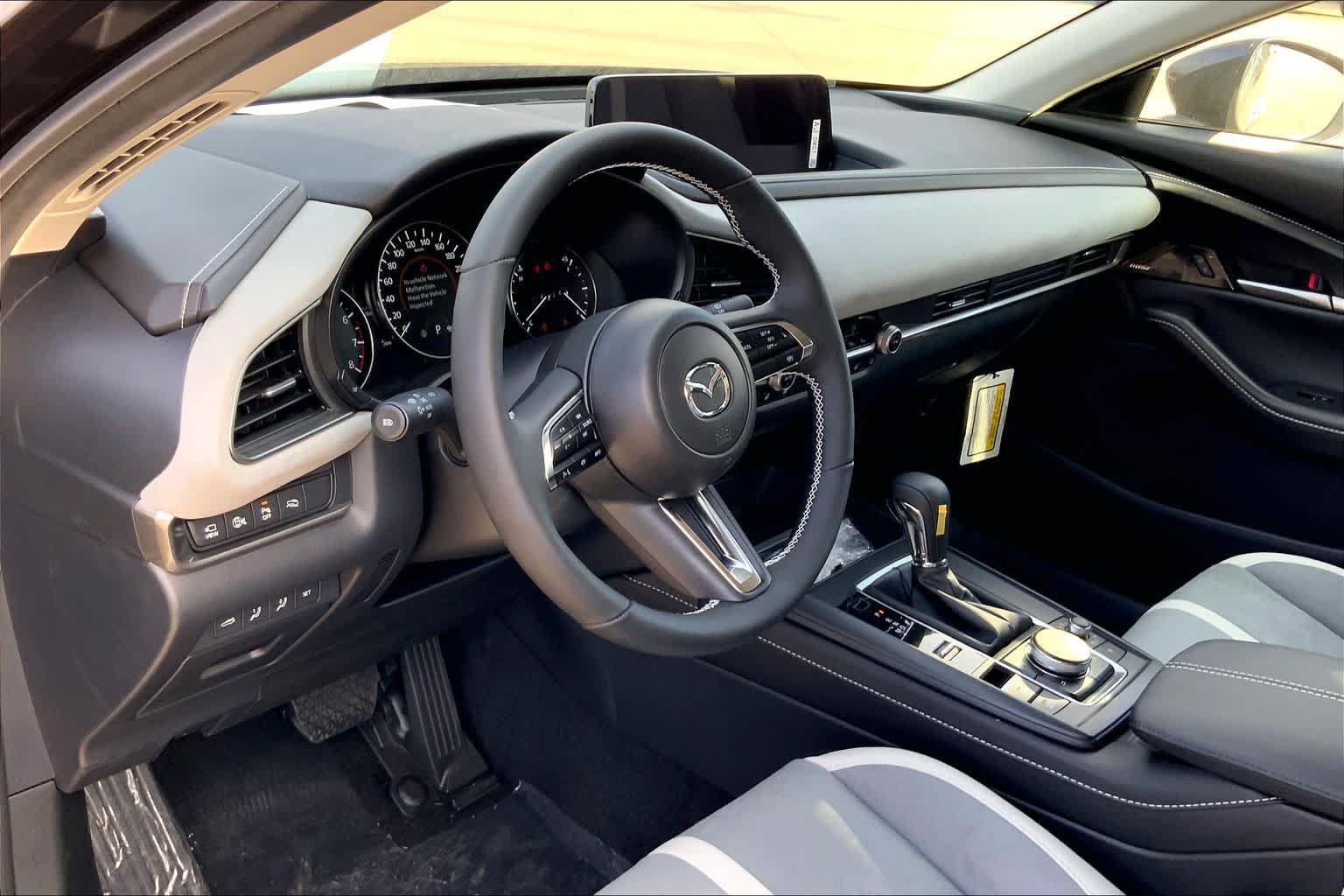 New 2026 MAZDA CX-30 2.5 Turbo Aire Edition AWD/4WD image 8