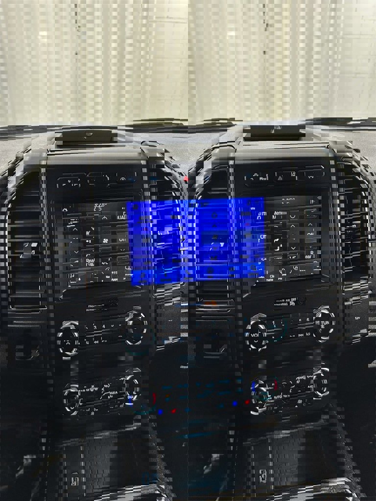 Used 2020 Ford Expedition Max Limited w/ Equipment Group 301A image 22