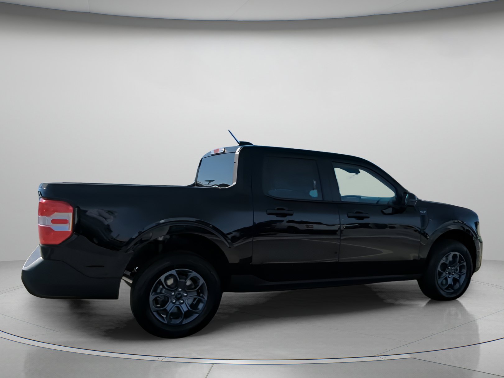 New 2026 Ford Maverick XLT w/ Equipment Group 301A AWD/4WD image 33