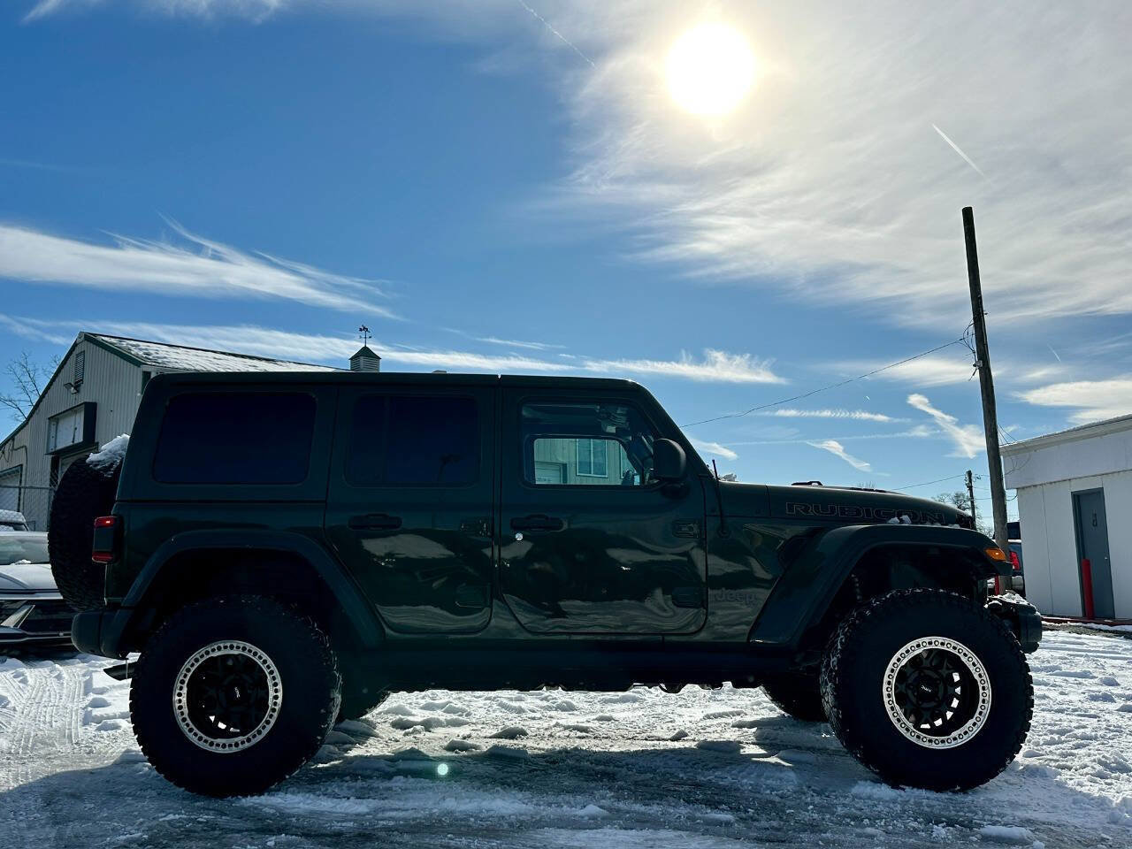 Used 2022 Jeep Wrangler Unlimited Rubicon w/ Trailer Tow Package image 5