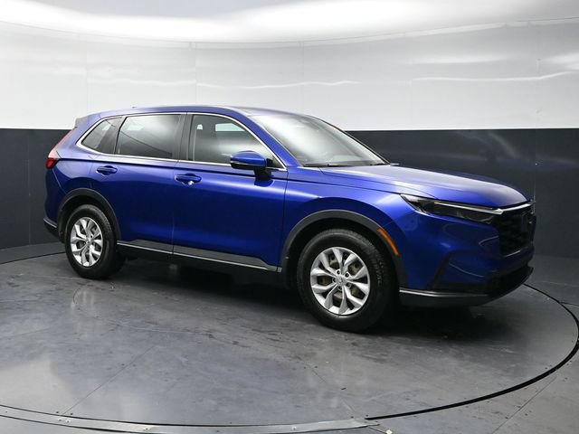 Used 2023 Honda CR-V LX image 3