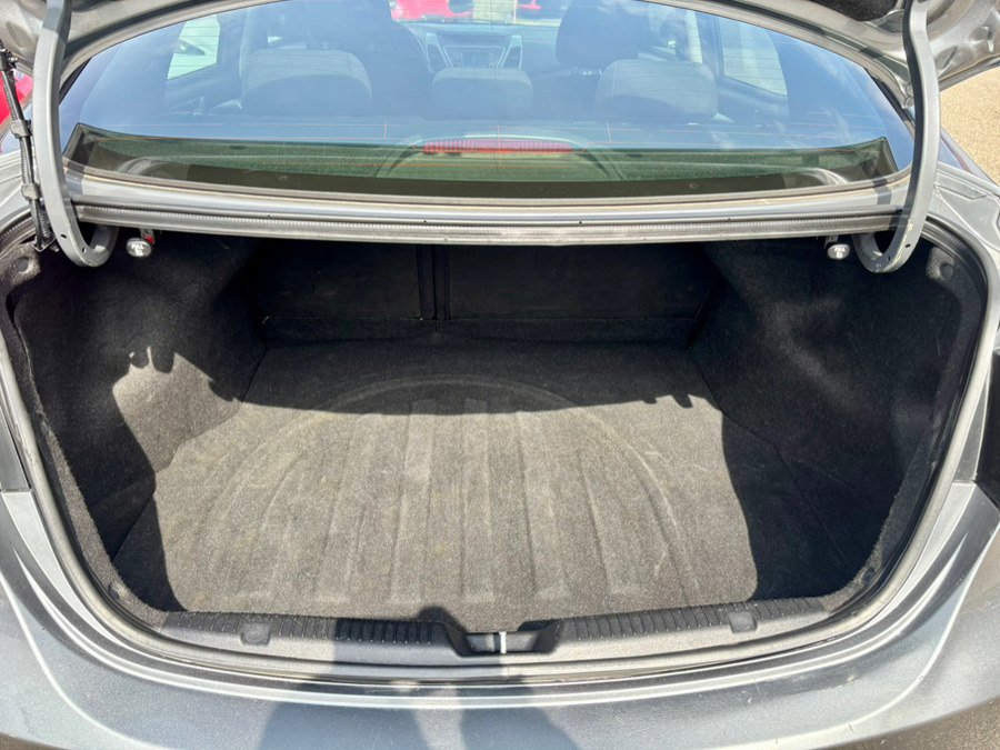 Used 2016 Hyundai Elantra Value Edition image 30