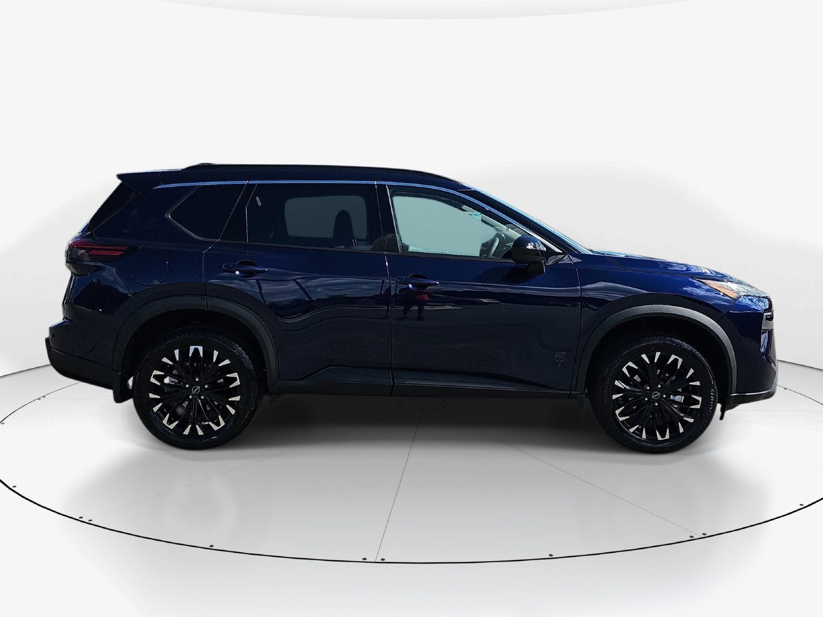 New 2027 Nissan Rogue Dark Armor FWD image 5