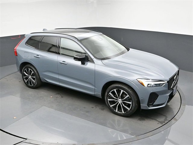Used 2023 Volvo XC60 B5 Ultimate w/ Climate Package image 46