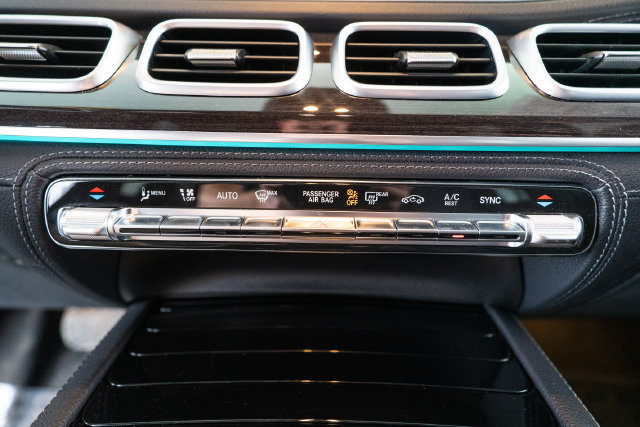 Certified 2021 Mercedes-Benz GLE 580 4MATIC image 27