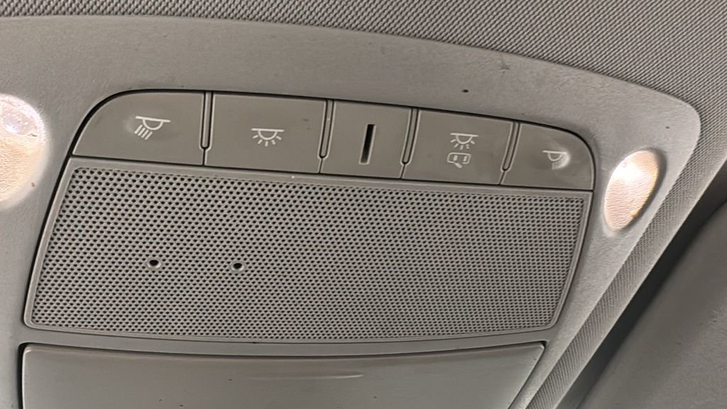 Used 2021 Nissan Rogue Sport SV w/ Technology Package image 21