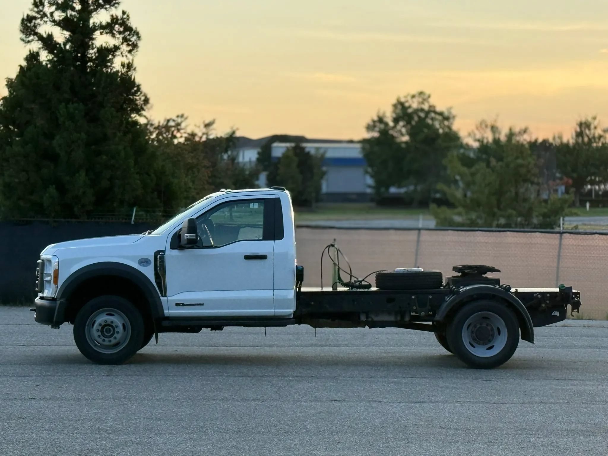 Used 2023 Ford F450 XL AWD/4WD image 8