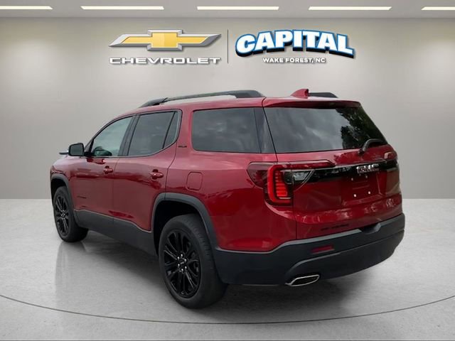 Used 2023 GMC Acadia SLE w/ Driver Convenience Package FWD image 3