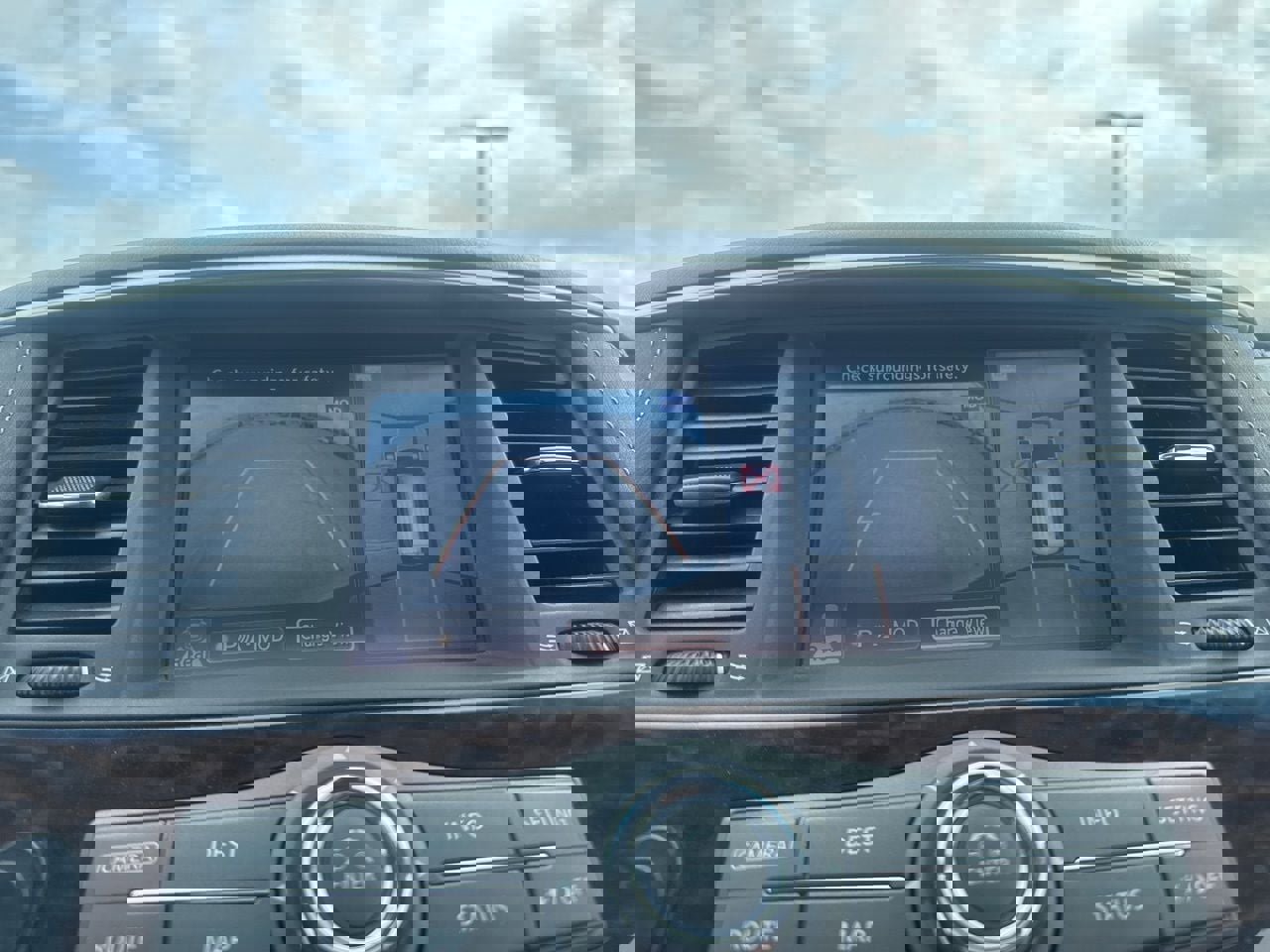 Used 2017 Nissan Armada Platinum image 42