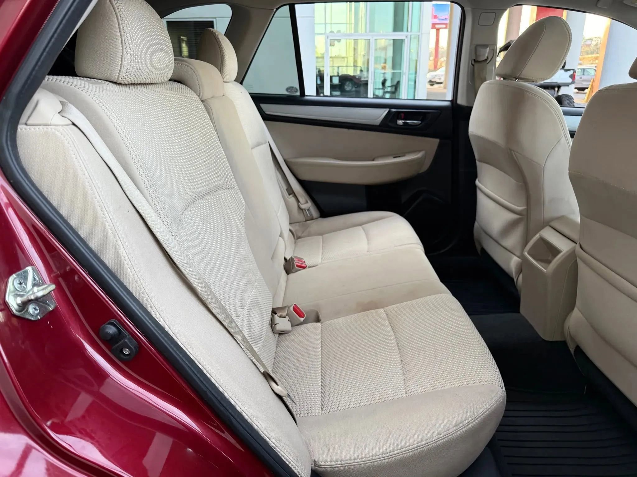 Used 2017 Subaru Outback 2.5i Premium image 20