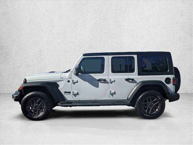 Used 2024 Jeep Wrangler Sport S image 9