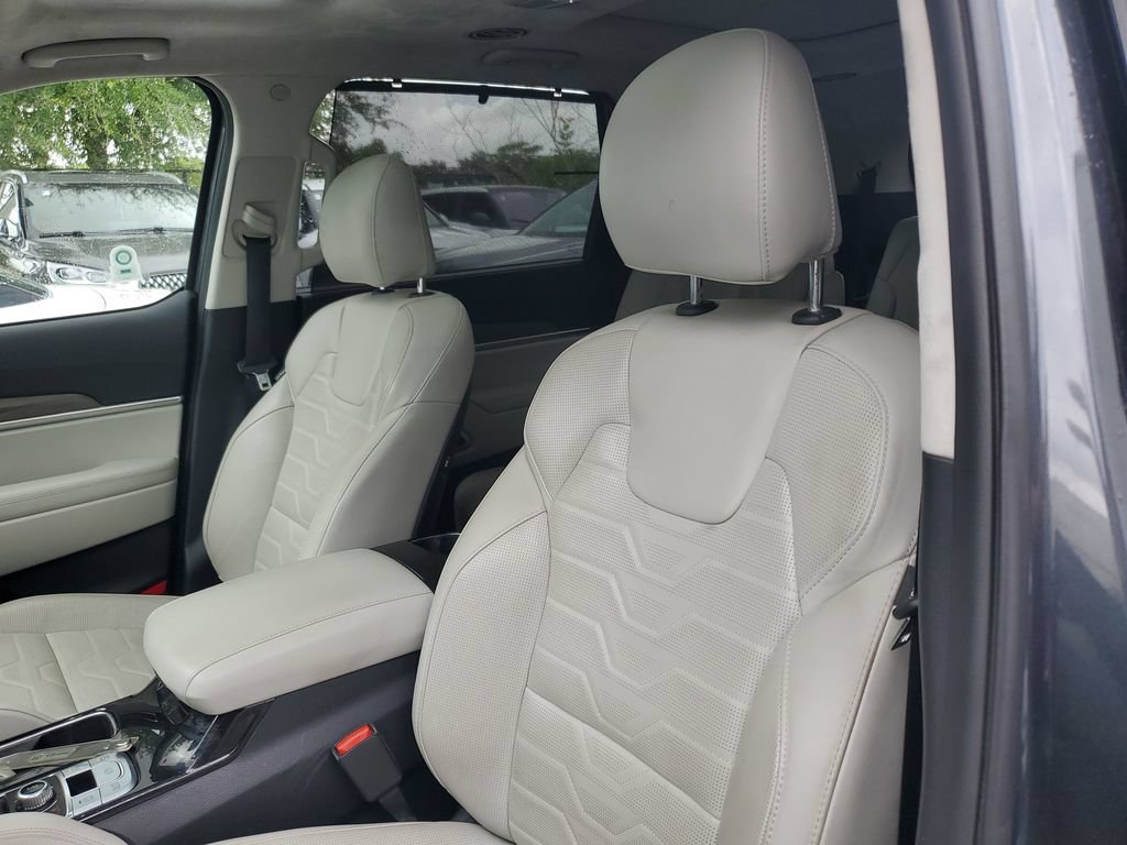 Used 2020 Kia Telluride SX w/ SX Prestige Package AWD/4WD image 22