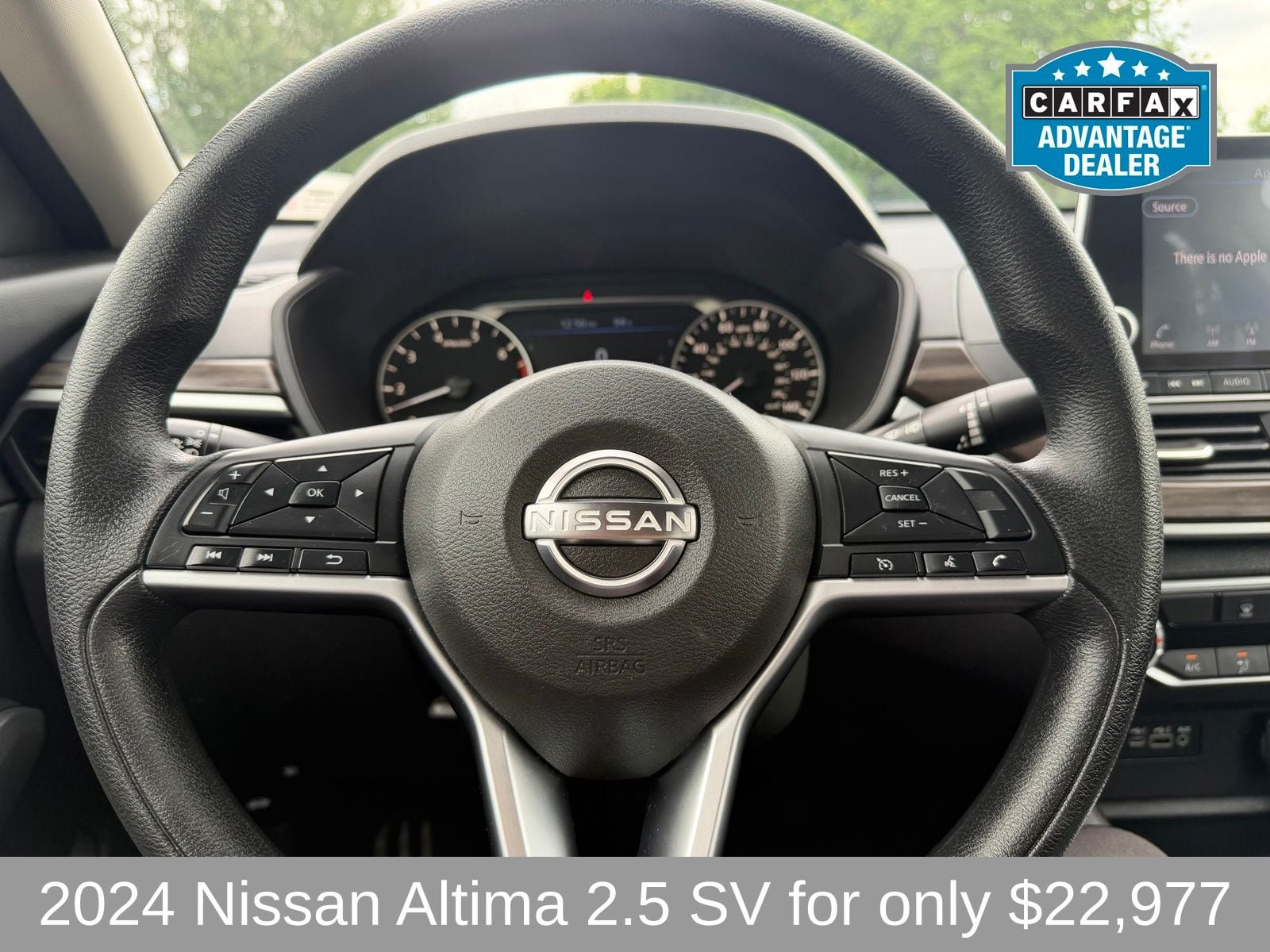 Used 2024 Nissan Altima 2.5 SV AWD/4WD image 15