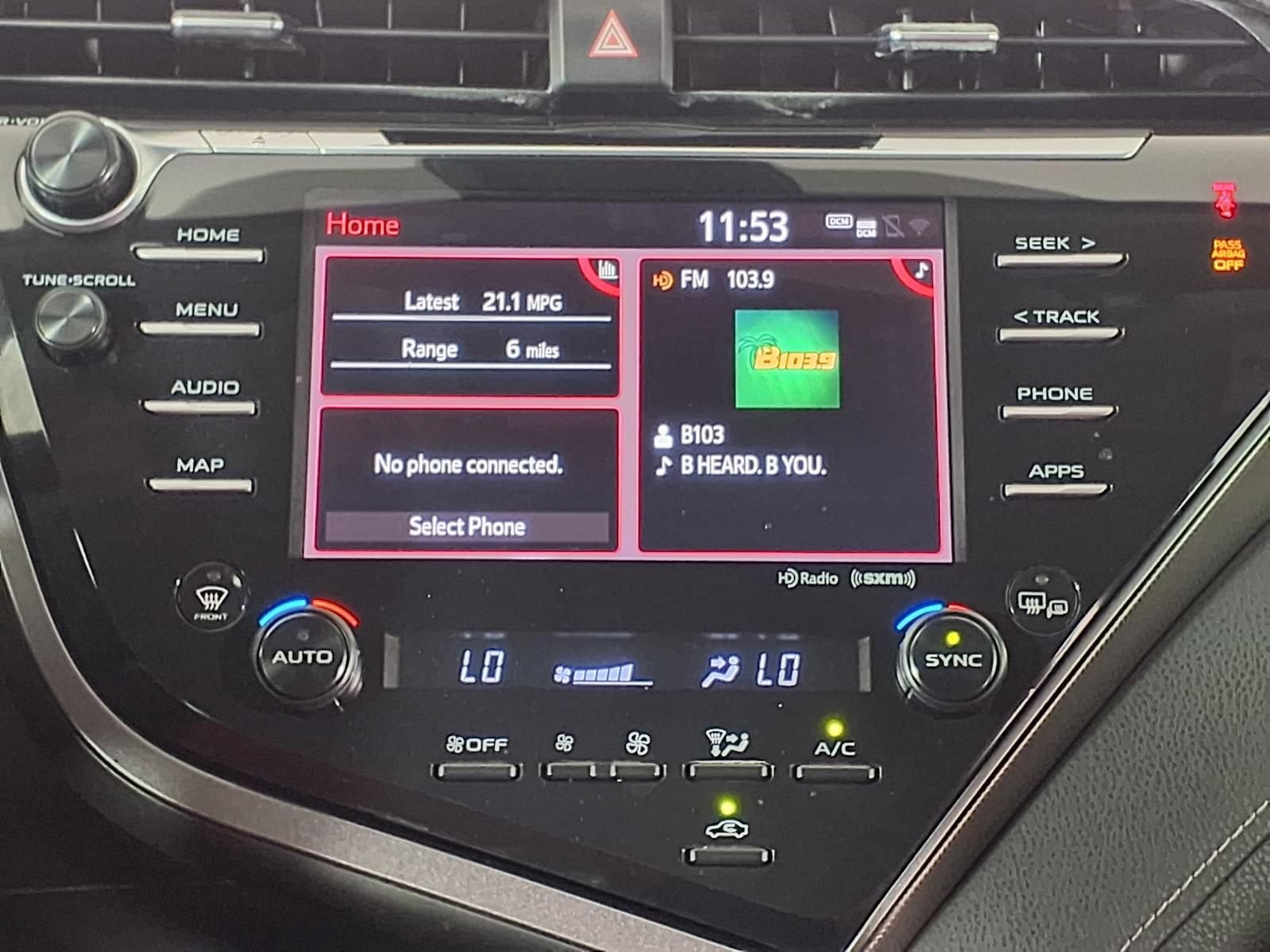 Used 2020 Toyota Camry XSE w/ Cold Weather Package AWD/4WD image 17