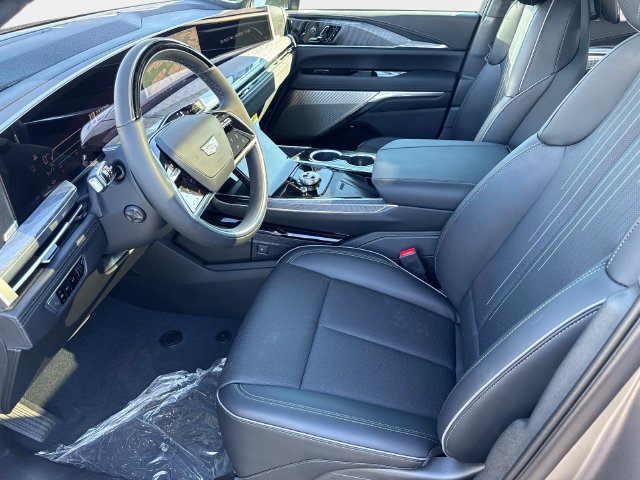 New 2026 Cadillac Escalade IQL Sport 2 w/ LPO, ONYX Package AWD/4WD image 22
