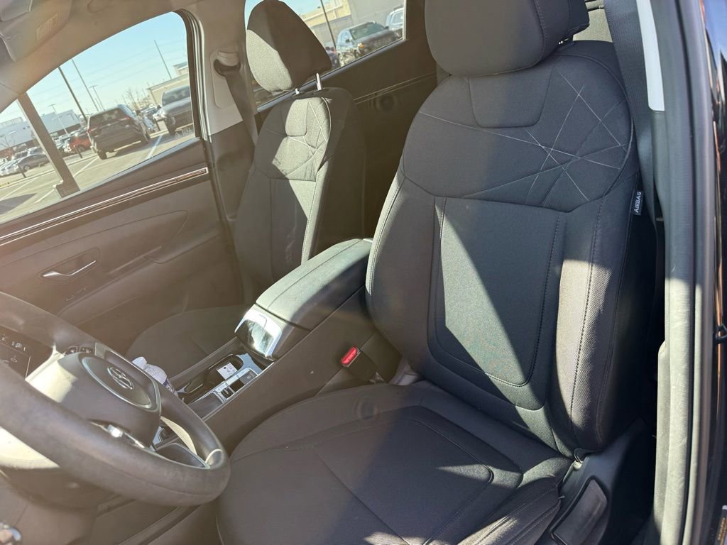 Certified 2023 Hyundai Tucson SE image 8