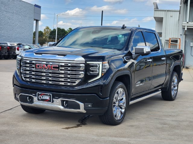 Used 2026 GMC Sierra 1500 Denali w/ Denali Reserve Package AWD/4WD image 3