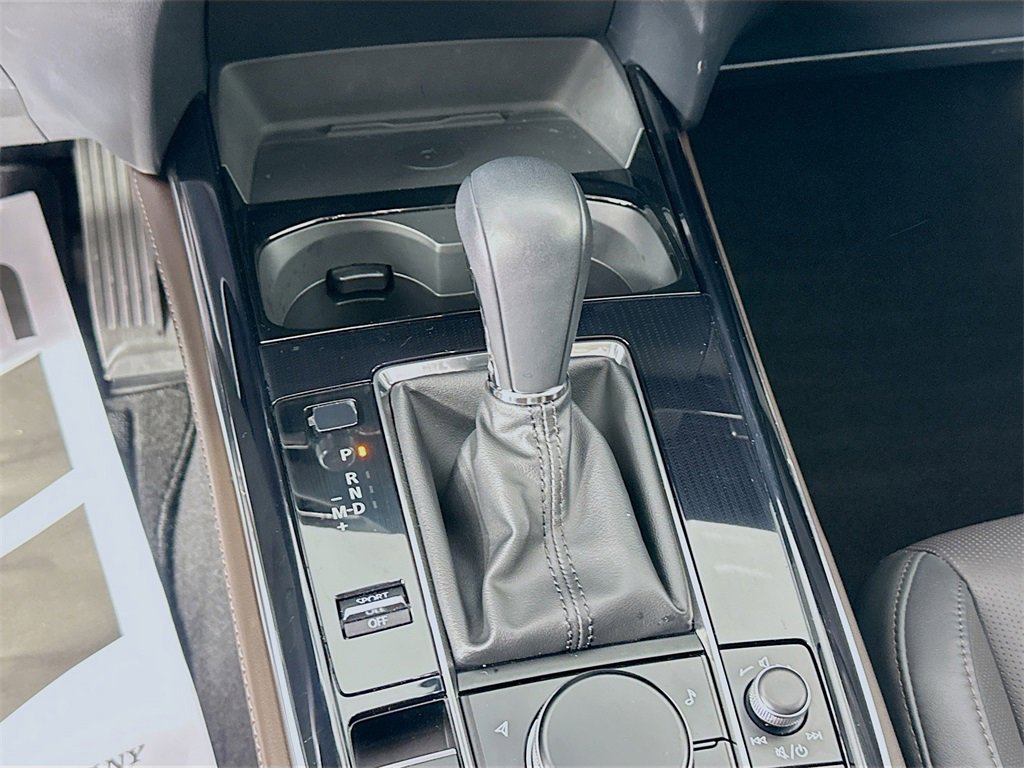 Certified 2025 MAZDA CX-30 AWD 2.5 S w/ Premium Package image 17