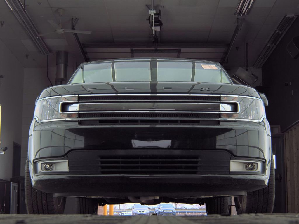 Used 2019 Ford Flex SEL w/ Equipment Group 202A image 3