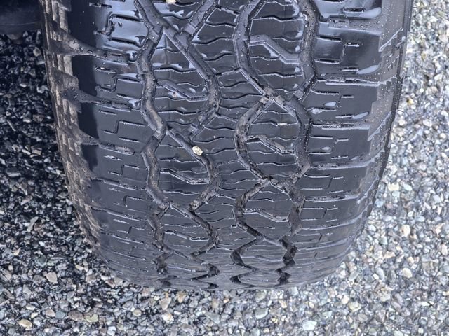 Used 2019 Ford F150 XLT w/ Equipment Group 302A Luxury AWD/4WD image 11