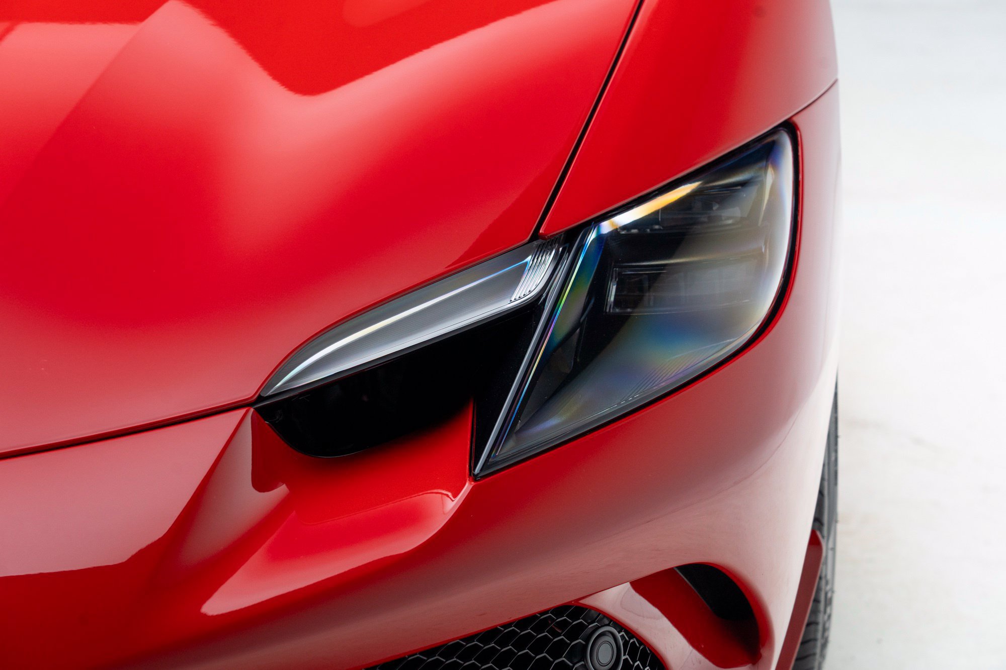Used 2023 Ferrari 296 GTB RWD image 59