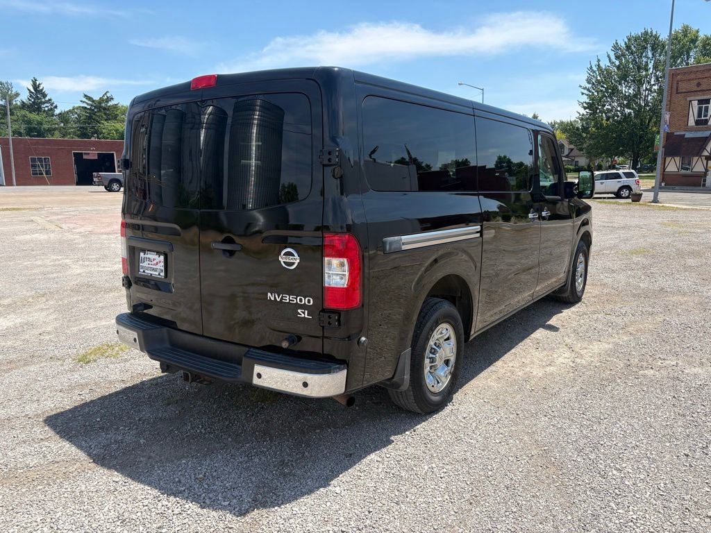 Used 2018 Nissan NV 3500 SL RWD image 3