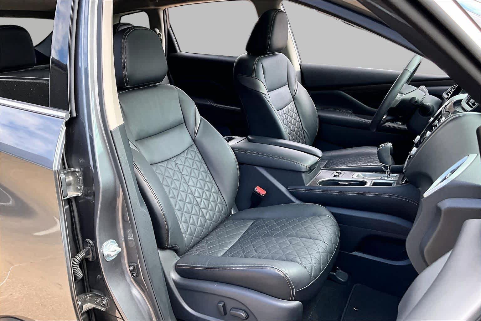Certified 2023 Nissan Murano Platinum w/ Cargo Package FWD image 9
