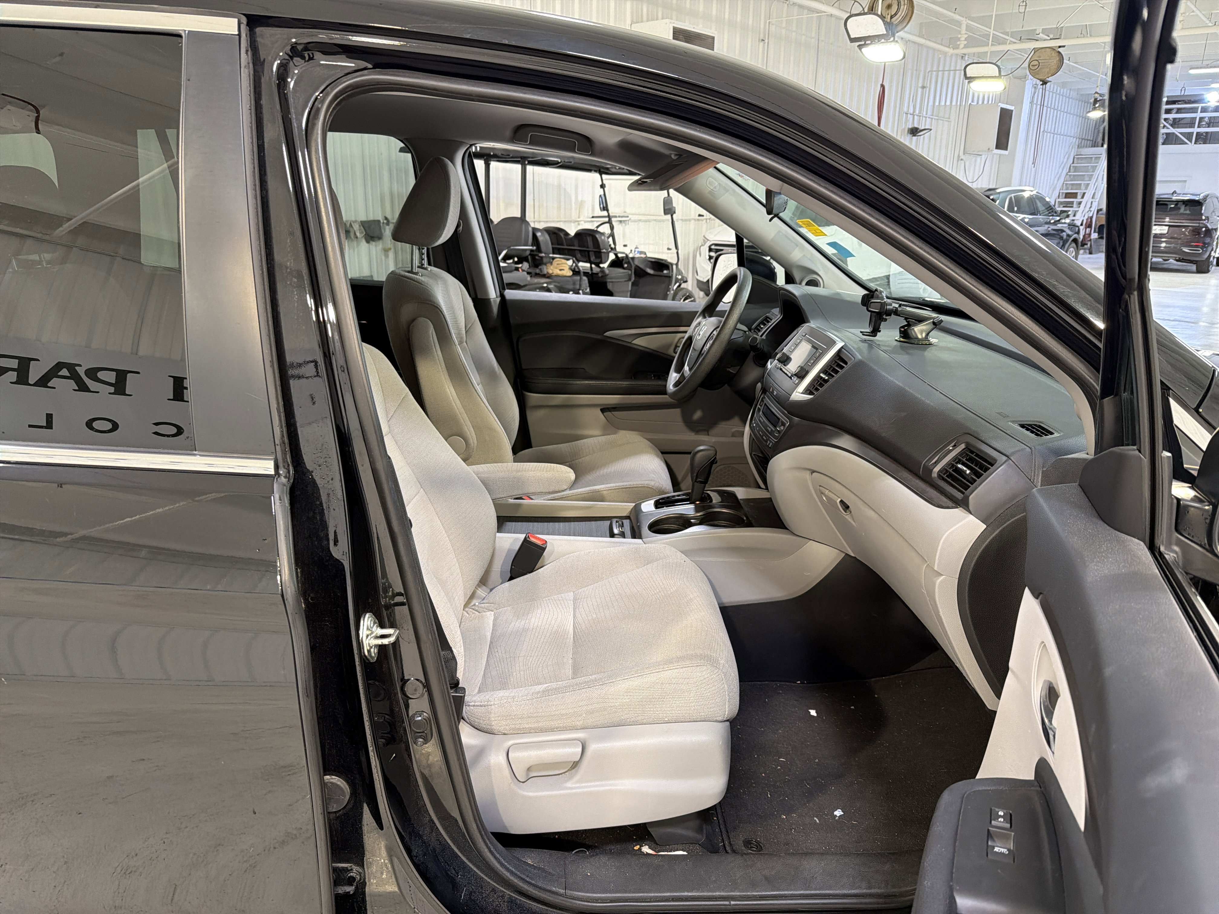Used 2018 Honda Pilot LX image 14