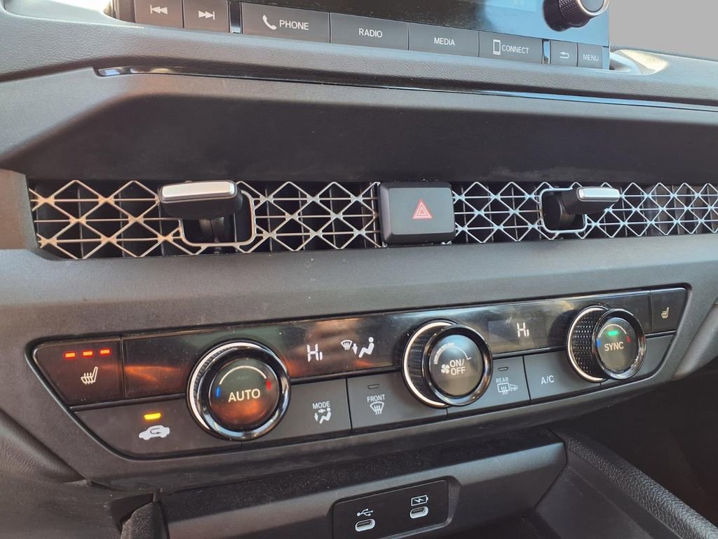 Used 2024 Honda Accord EX image 7