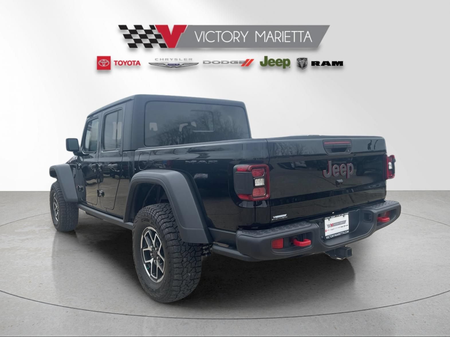 New 2026 Jeep Gladiator Rubicon w/ Steel Power Dome Hood Package AWD/4WD image 3
