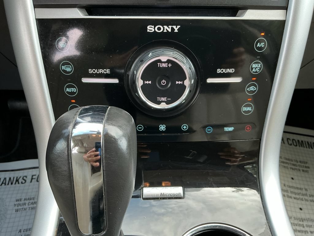 Used 2014 Ford Edge Limited w/ Equipment Group 302A FWD image 17
