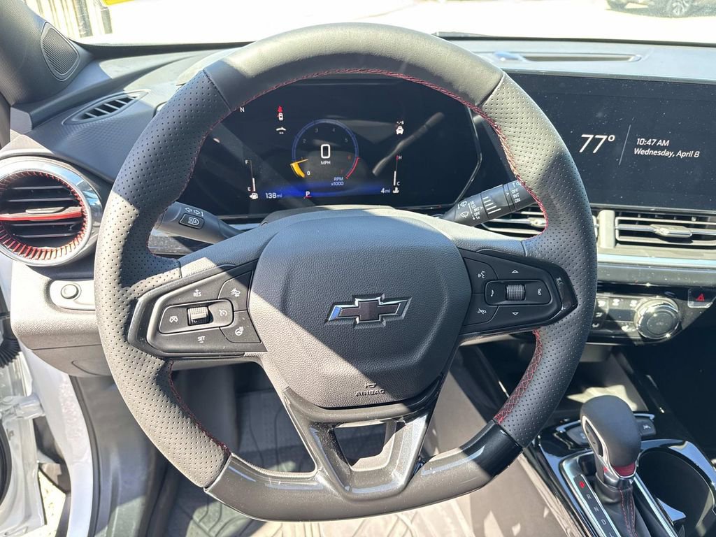 New 2026 Chevrolet Trax RS w/ Sunroof Package image 21