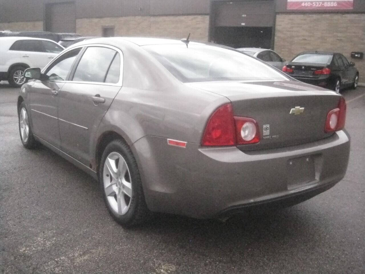 Used 2011 Chevrolet Malibu LS FWD image 7