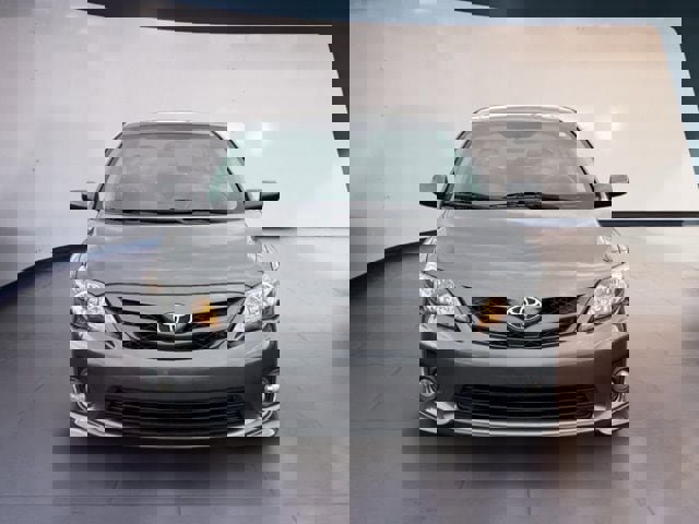 Used 2013 Toyota Corolla S w/ Premium Pkg FWD image 8