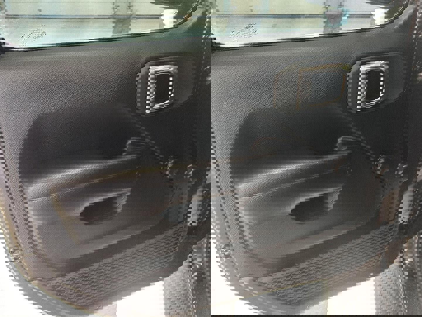 Used 2021 Jeep Wrangler Sport image 10