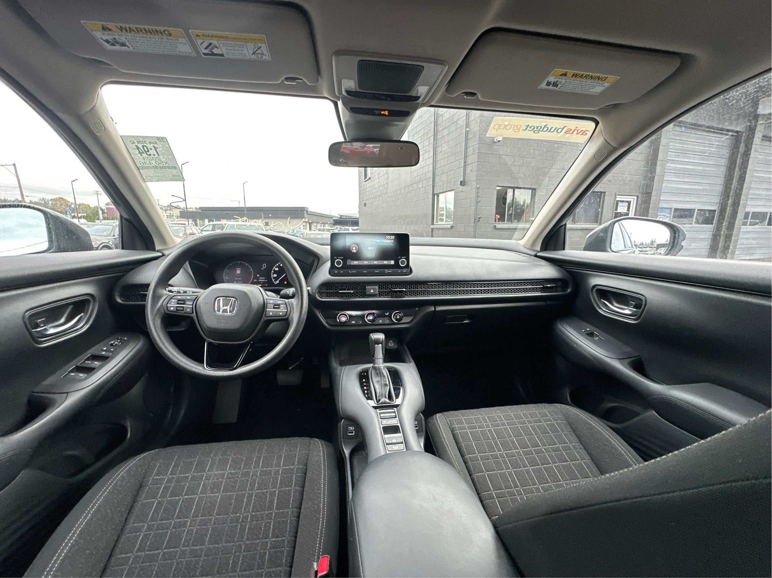 Used 2023 Honda HR-V LX image 27