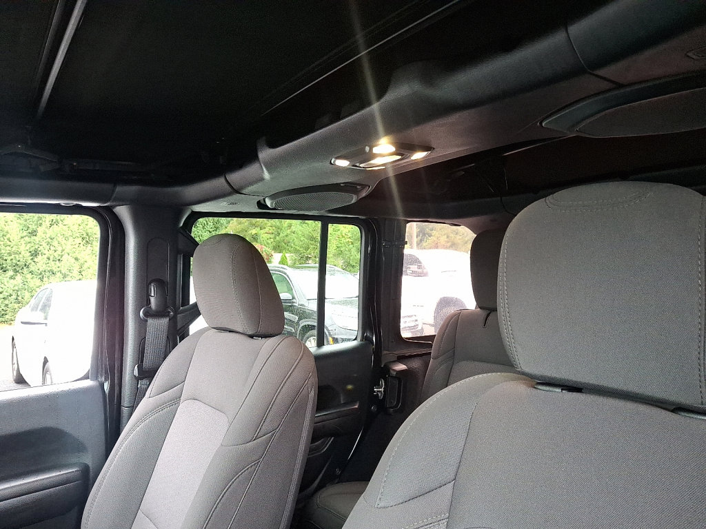 Certified 2021 Jeep Wrangler Unlimited Sport image 24