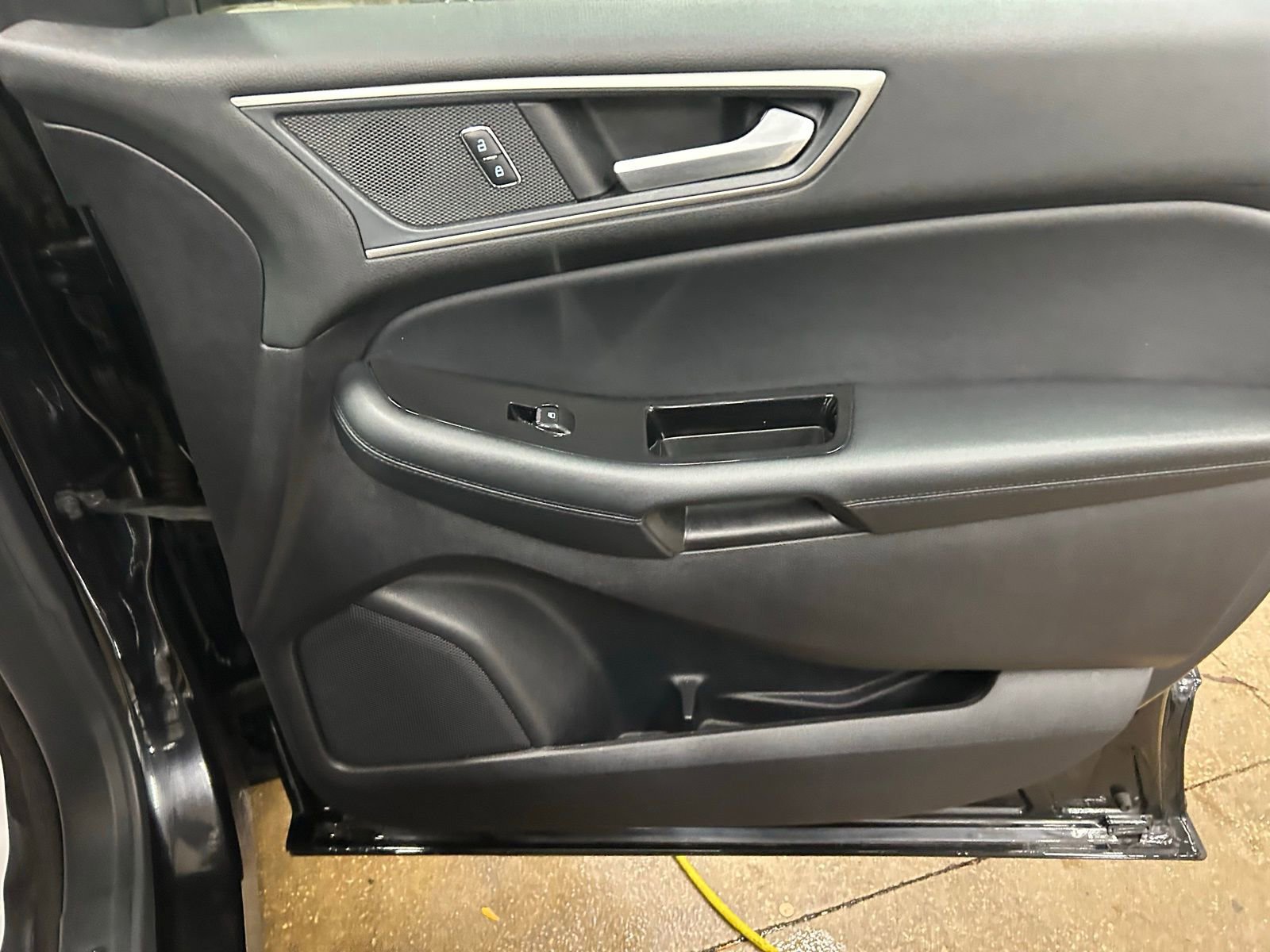 Used 2019 Ford Edge SEL w/ Equipment Group 201A image 31