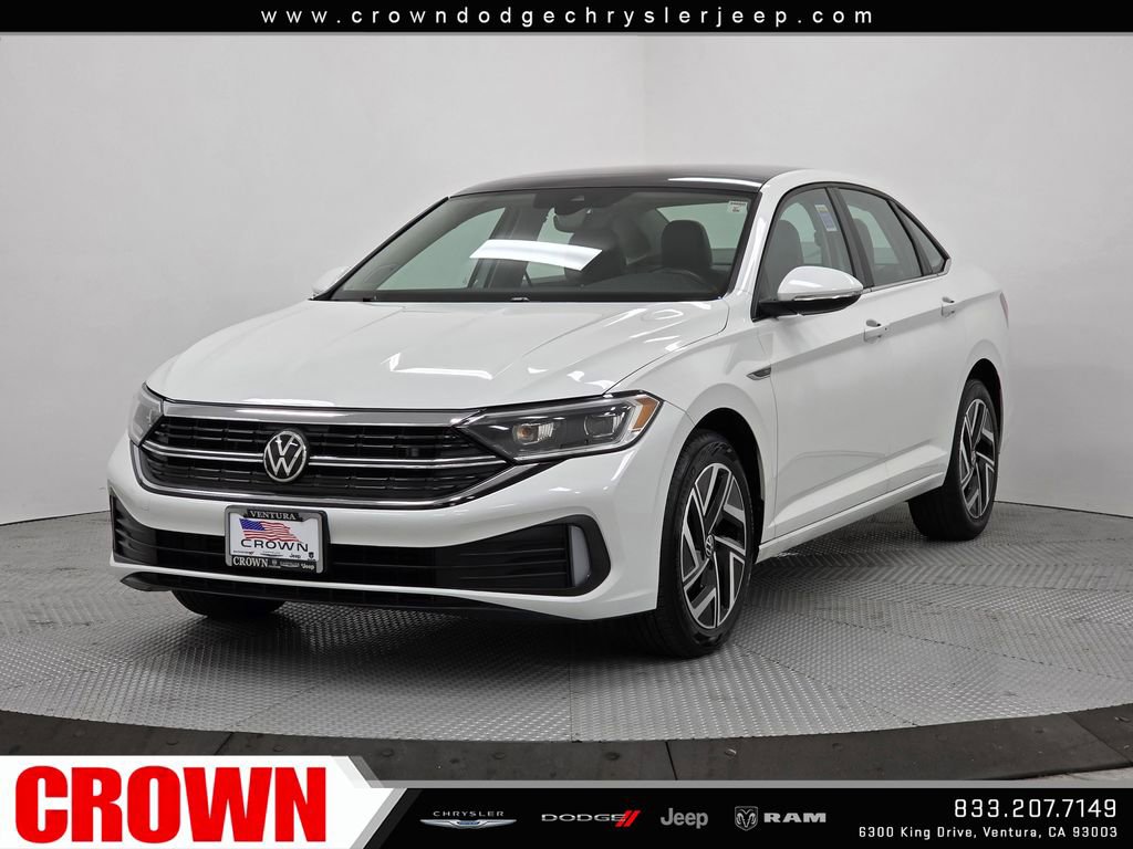 Used 2023 Volkswagen Jetta SEL FWD image 3