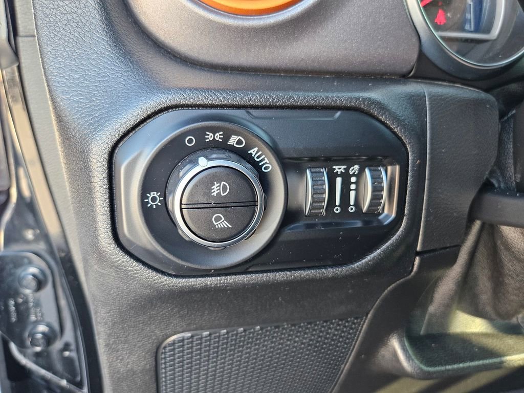 Used 2021 Jeep Gladiator Mojave image 14