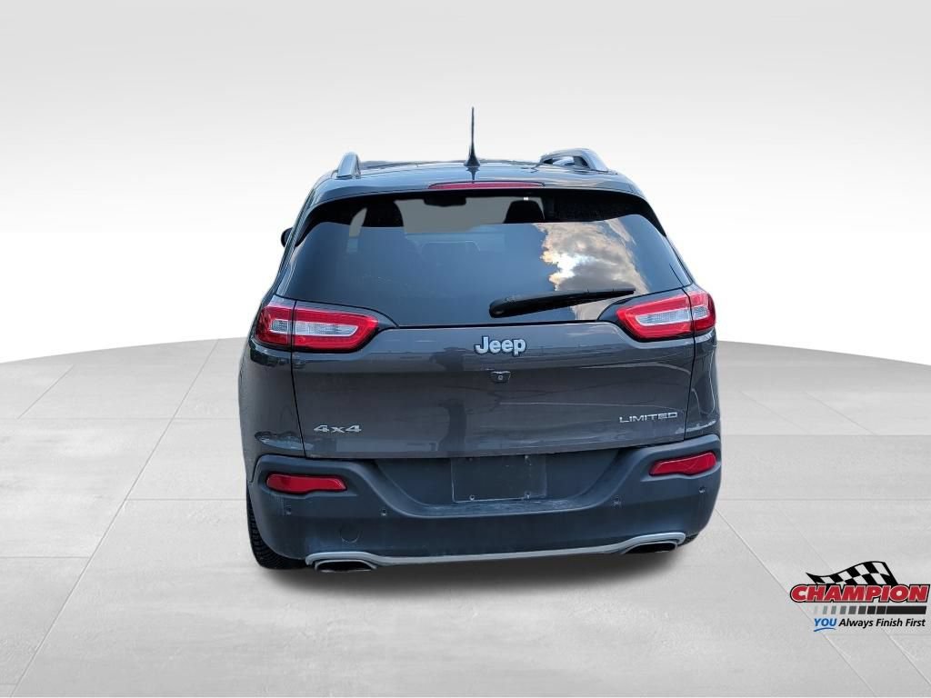 Used 2018 Jeep Cherokee Limited AWD/4WD image 14