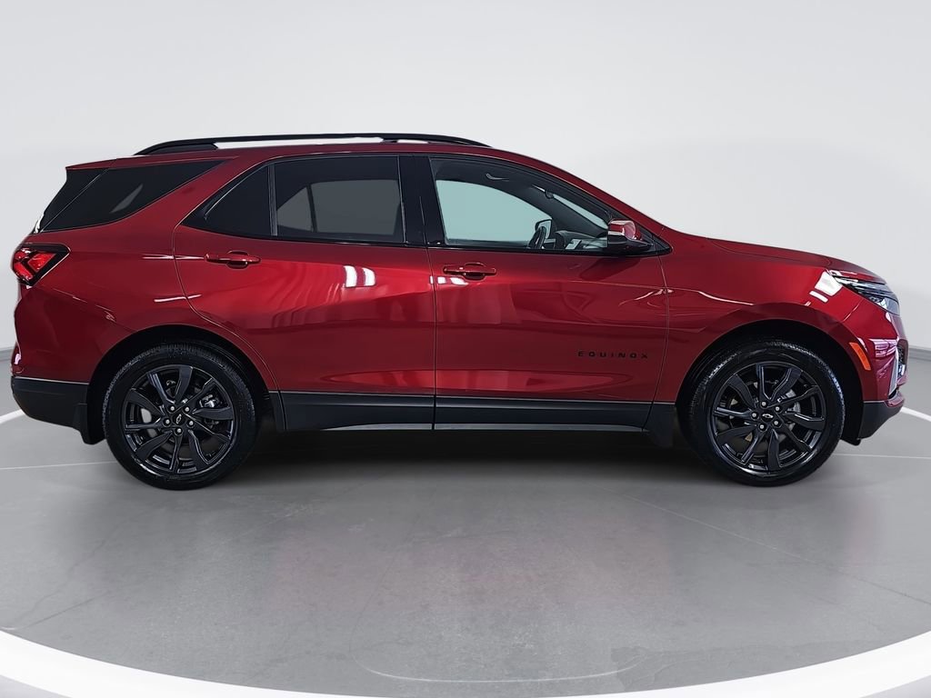 Certified 2023 Chevrolet Equinox RS image 2