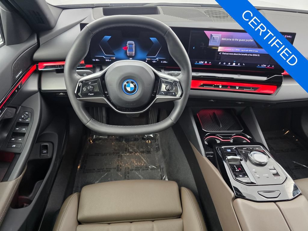 Used 2024 BMW i5 eDrive40i w/ M Sport Package RWD image 13