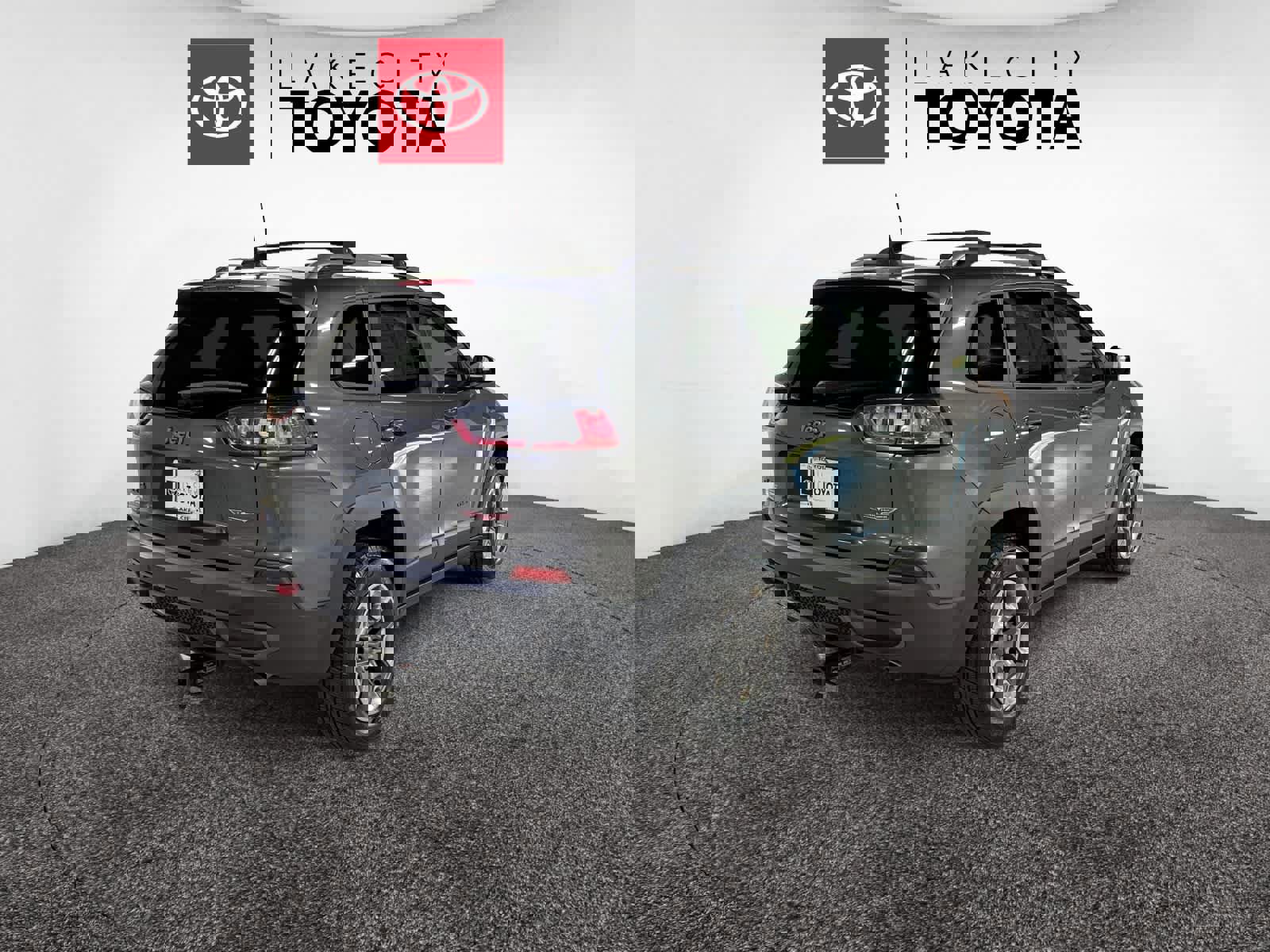 Used 2020 Jeep Cherokee Trailhawk w/ Technology Group image 7