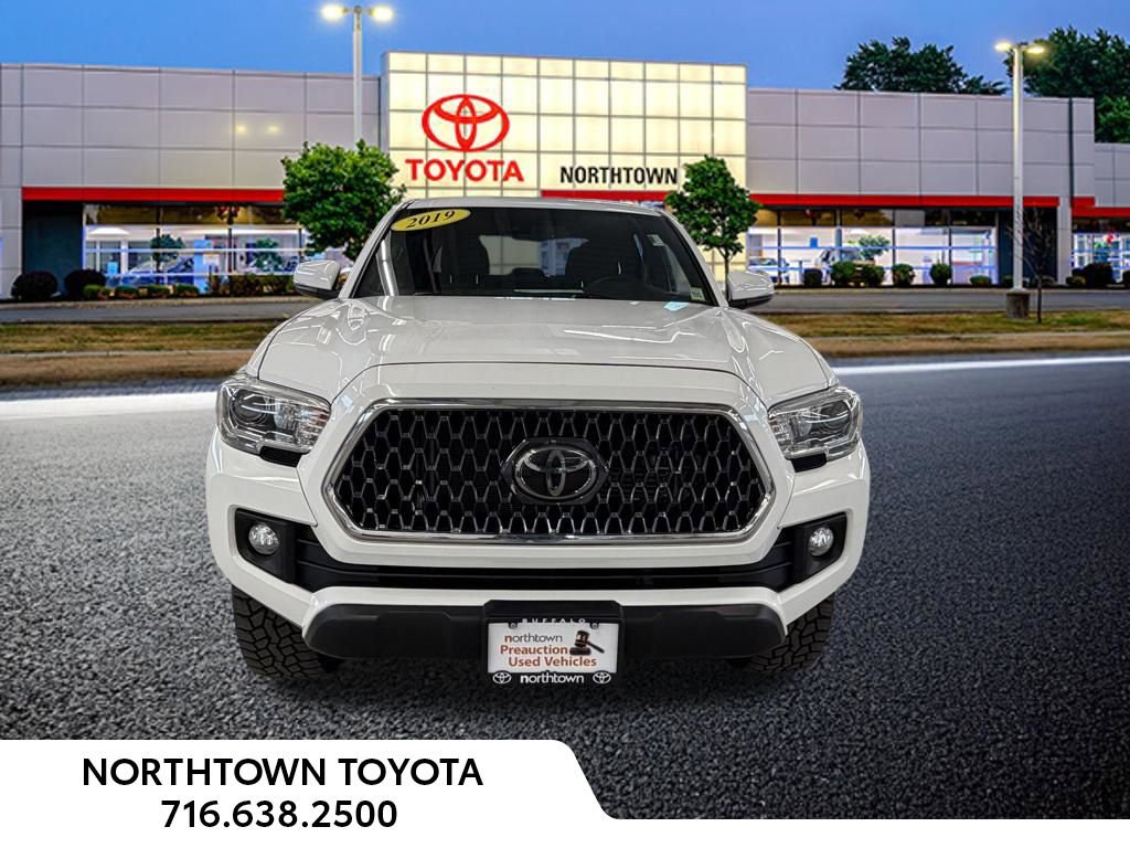 Used 2019 Toyota Tacoma TRD Off-Road image 1
