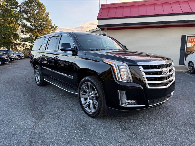 Used 2015 Cadillac Escalade ESV Luxury image 5