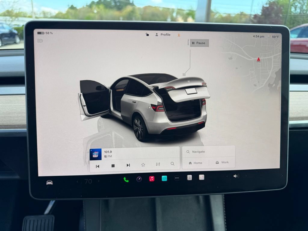 Used 2023 Tesla Model Y Long Range AWD/4WD image 24
