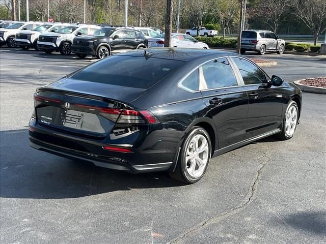 Used 2023 Honda Accord LX image 6