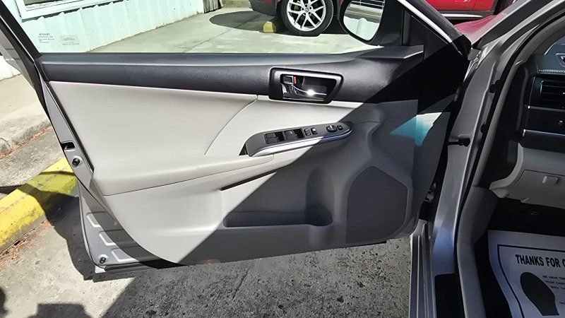 Used 2012 Toyota Camry XLE w/ Leather Pkg FWD image 15