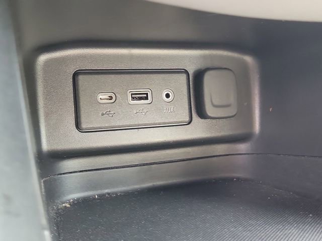 Certified 2024 Chevrolet Equinox LS FWD image 30